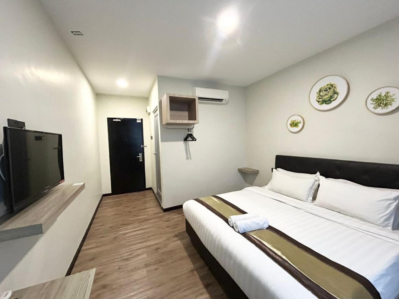 Gill Garden Boutique Hotel Malacca Room photo